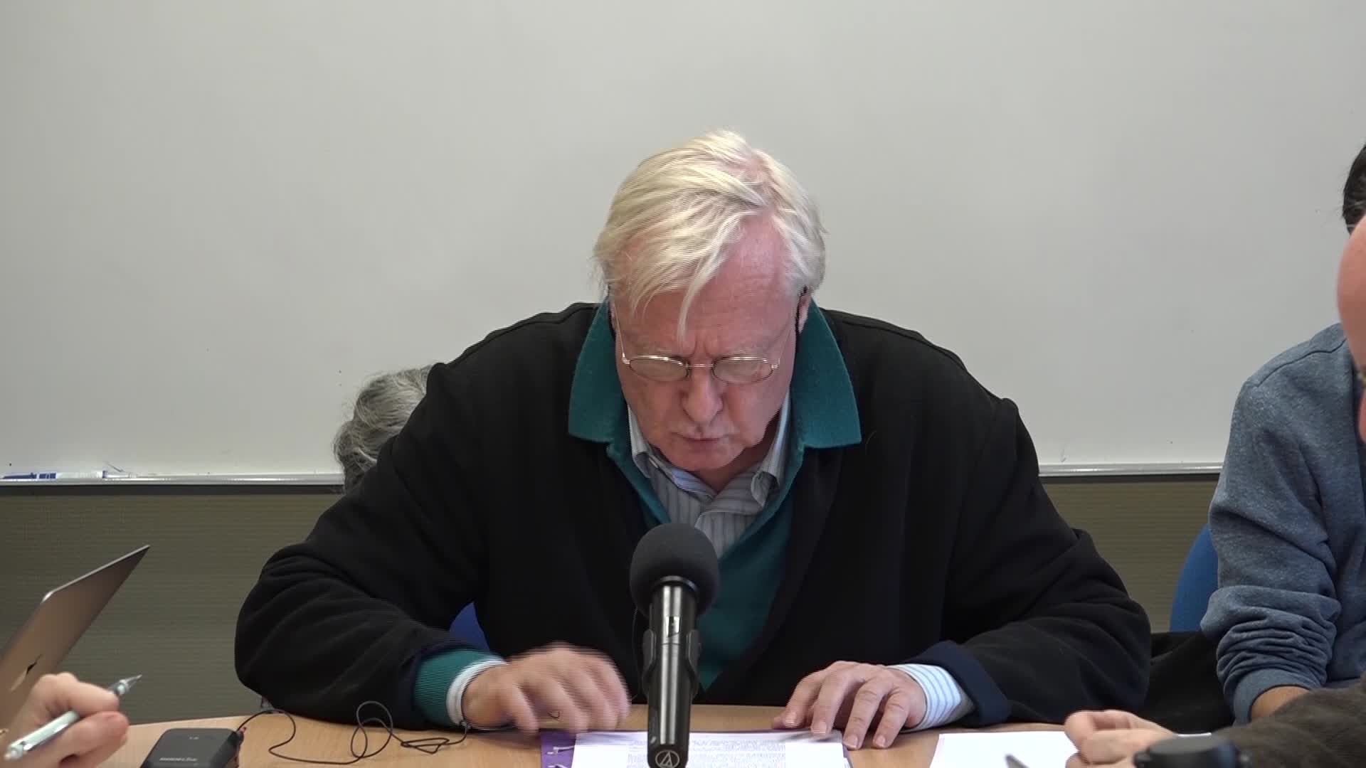 Conférence de Luc Brisson [ Intellect et causalité : Philèbe 29a-30d ]