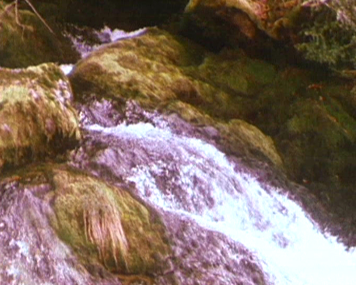 Circulation d'eau dans le karst