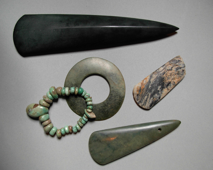 JADE, large alpine axeheads from the european neolithic