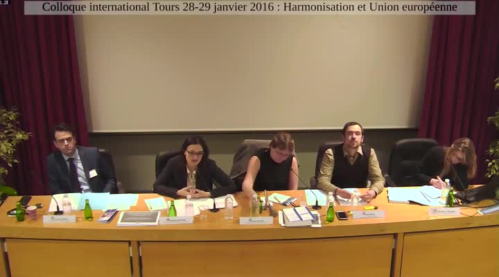 Elefhteria NEFRAMI (Professeur de Droit Public - Université du Luxembourg)
"L’harmonisation dans le cadre de l’action extérieure de
l’Union"