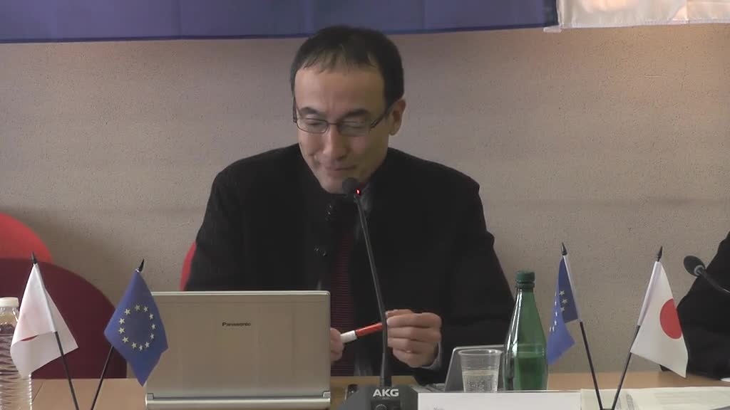 Maki NISHIUMI (Professeur de Droit public, Université Chuo - Tokyo), "La modalité de règlement des différends de l’accord de coopération économique entre l’Union européenne et le Japon : comparaison avec d’autres accords de coopération"
économiques