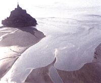 The bay of Mont-Saint-Michel - A model of sedimentation in temperate zone