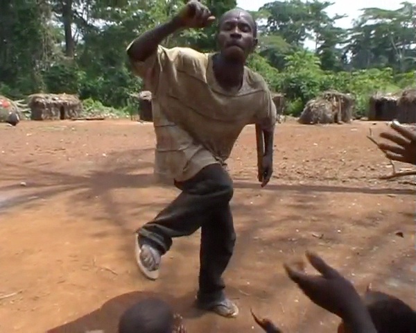 Chronique aka 2006, Békélé : Chanson du sida filmée par Mombaka
