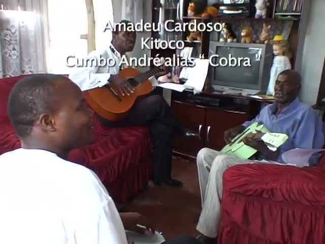 Marburg en Angola à Uige en avril 2005: chanson trio contra Marburg ->